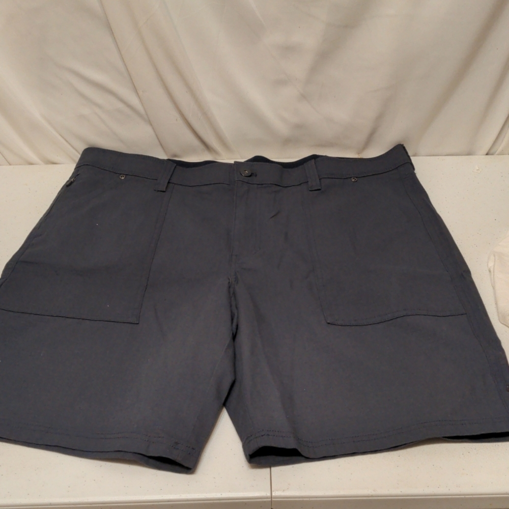WP out doors man cargo hiking Utility trail shorts size 38W dark grey